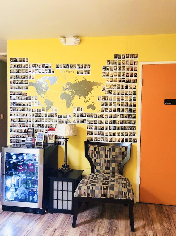 Melrose Hostel (Adults Only) Los Angeles Exterior photo