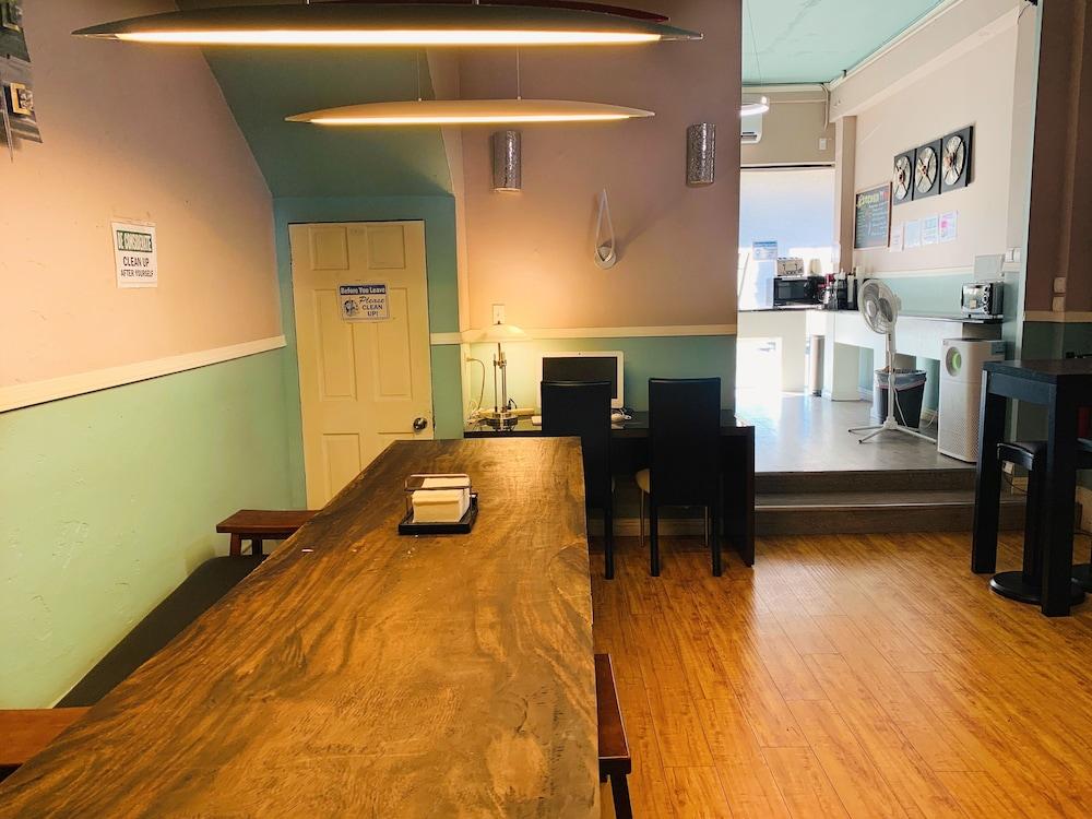 Melrose Hostel (Adults Only) Los Angeles Exterior photo